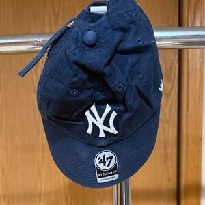 47 Dark Blue NY Logo Cap